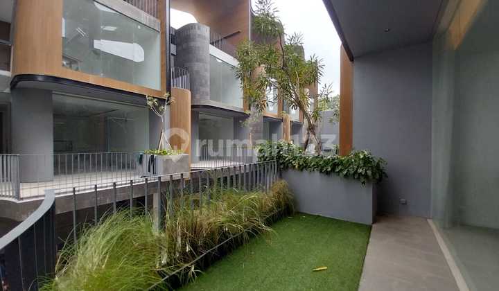 Dijual Rumah Bagus Dalam Cluster, 2mobil Lokasi Kemang Utara 2