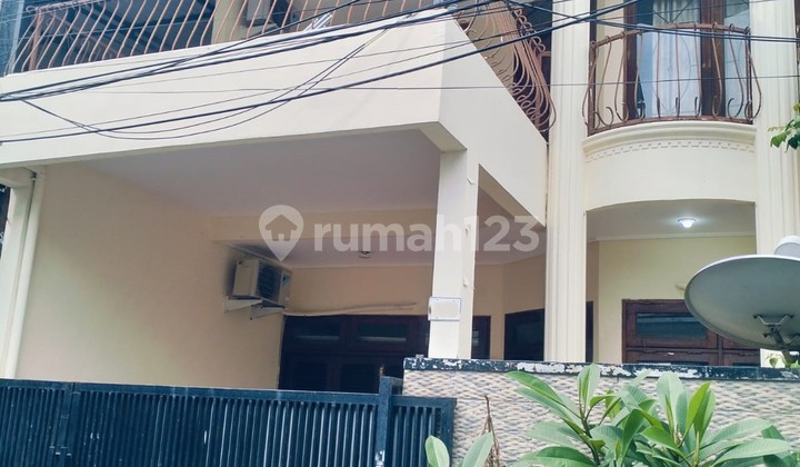 Dijual Rumah 2Lantai Akses 2Mobil Lokasi Menteng Dalam Tebet 2