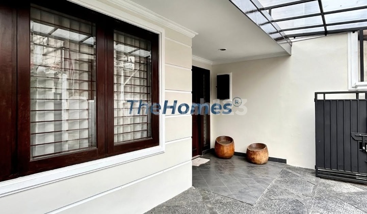 For Sale Well-Maintained House Ready to Occupy Location Tebet Barat South Jakarta 2