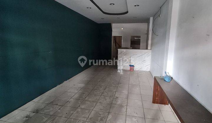 Rumah di Jalan Besar S. Parman 3 Lantai SHM 2