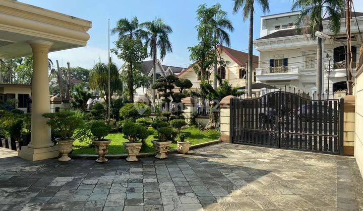 Villa Mewah Siap Huni di Inti Kota Medan 2