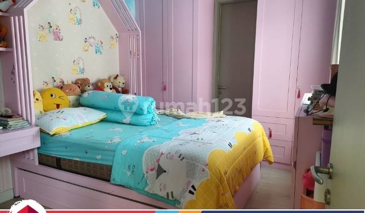 Jual rumah BU 3 Lantai di daerah JGC, Cakung Jakarta Timur 2