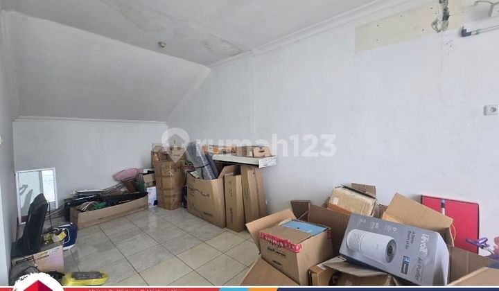 Jual Ruko aralia Siap Huni 2,5 Lantai,Letak Strategis Dan Bebas Banjir Di Harapan indah