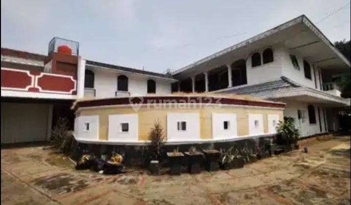 Rumah Sewa Ada Kolam Renang  Dalam Komplek  Menteng Dalam  Tebet Jakarta Selatan
 2