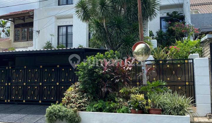 Rumah Mewah Asri 3 Lt Dalam Komplekdi Pondok Indah Jakarta Selatan