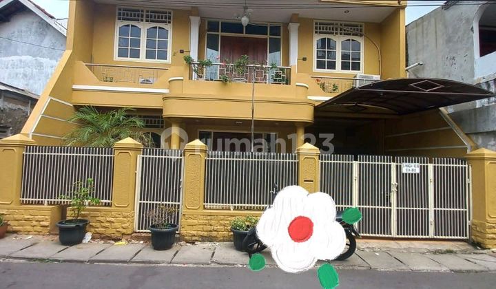 Rumah Bagus Siap Huni 3 LT di Utan Kayu Matraman Jakarta Timur 1