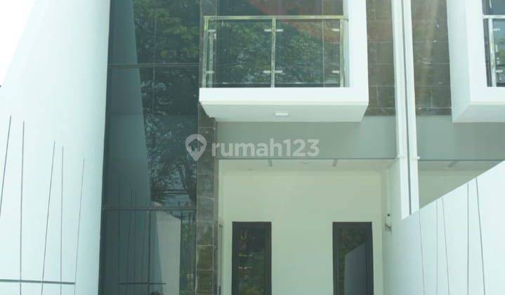 Rumah Baru 2 Lt Minimalis Modern di cipinang Raya Jakarta Timur  1