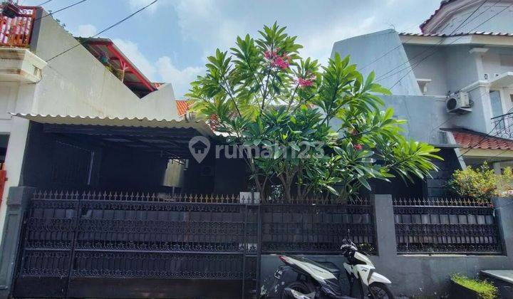 Rumah Second Siap Huni Dalam Komplek di Pondok Bambu Jakarta Timur 1