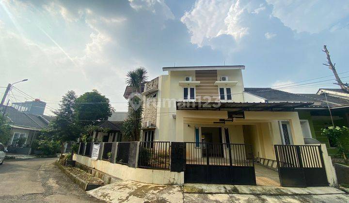 Rumah 2 lantai siap huni sudah Renovasi di Cilebut Bogor 1