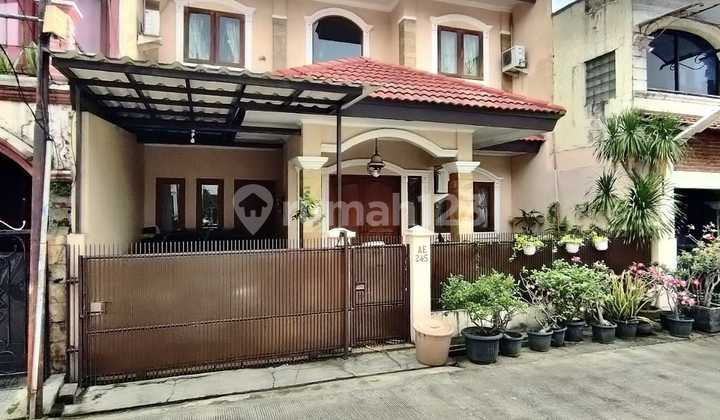 Rumah Siap Huni Dalam Komplek Di Galaxy Bekasi 