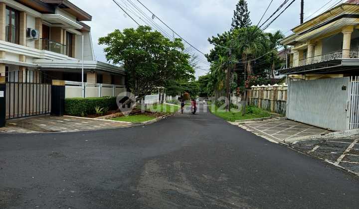 2-Storey Luxury House Fully Furnished in Duren Tiga Complex, Pancoran, South Jakarta 2