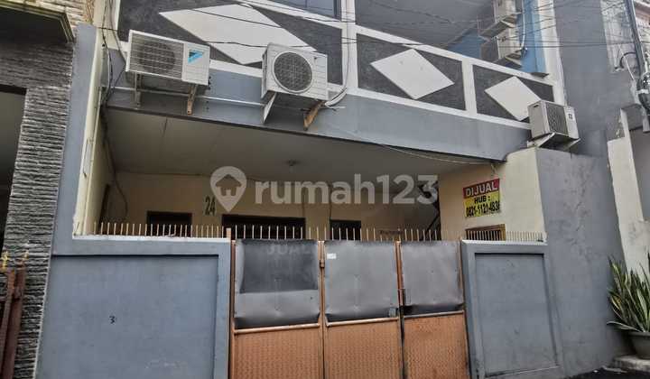 For Sale Ready-to-Occupy Boarding House in Kebun Jeruk, West Jakarta