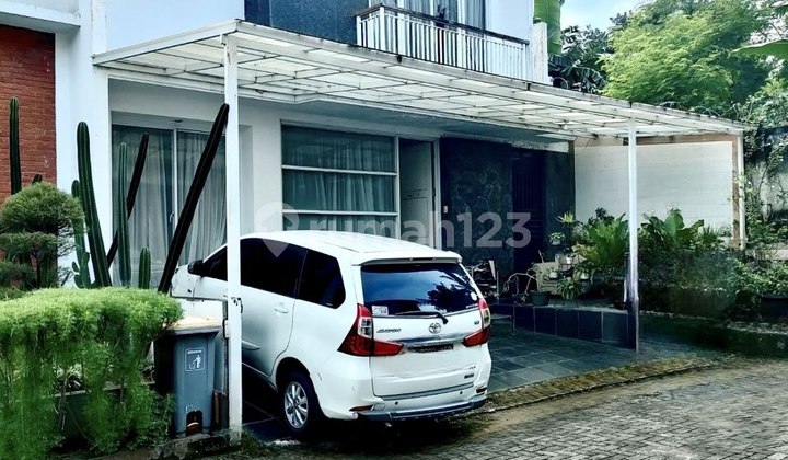 Rumah Hook Dekat Stn Lrt,Herbang Toll Becakayu Jatibeming Bekasi