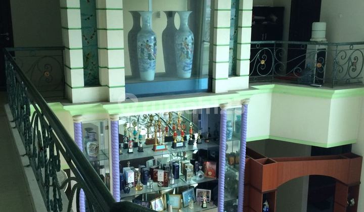 Sell Cheap House in Complex Ready to Live Large Land in Tomang Kebun Jeruk West Jakarta 2