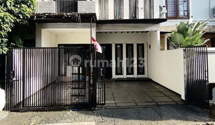 Rumah Cantik Elegant Dalam Komplek Di Duren Sawit Jakarta Timur Rumah Cantik Elegant Dalam Komplek Di Duren Sawit Jakarta Timur