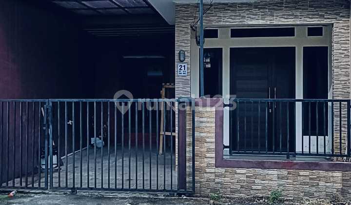 Rumah Dekat Ke Gerbang Toll Siap Huni Dalam Claster Di Jati Kramat Jakarta Timur