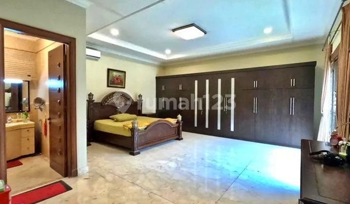 Rumah Mewah Di Lengkapi Private Pool Dalam Komplek Jatipadang Jakarta Selatan 2