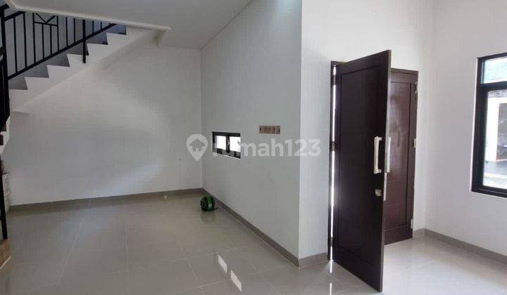 Rumah Townhouse Cinere Depok Dekat Tol Stasiun Jakarta Selatan  2