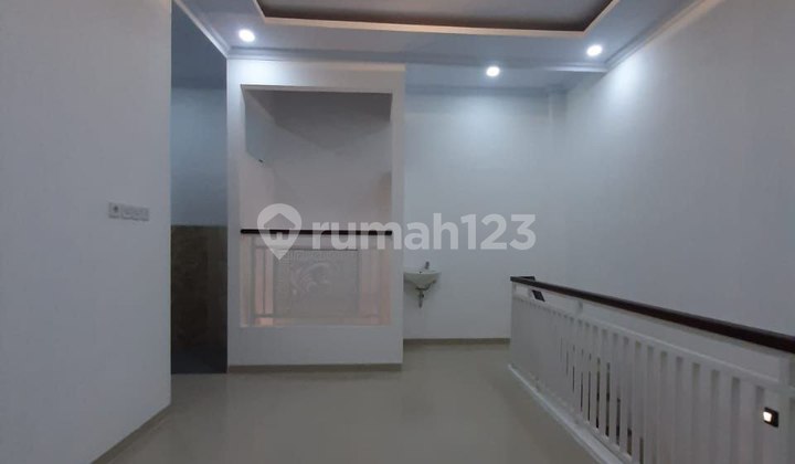 Rumah Townhouse Bintara Bekasi Shm Dekat Jakarta Tol Stasiun  2