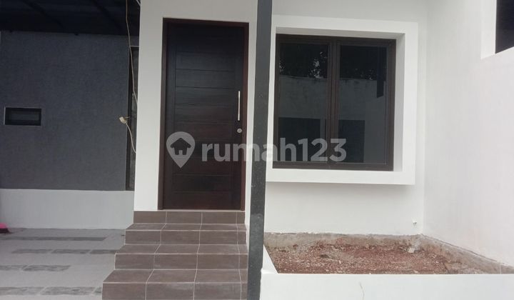 Rumah Townhouse 900 Juta Bekasi Kolam Renang Dekat Tol Lrt Mall 2