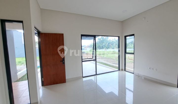 Rumah Kolam Renang Kota Bekasi 900 Juta Dekat Masjid Tol Pasar  2