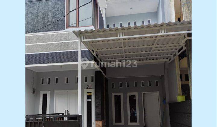 Rumah siap huni Bekasi strategis dekat tol mall Cibubur junction  1