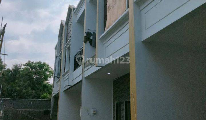 Rumah cash bertahap 300 500 juta Jakarta Selatan dekat stasiun 1