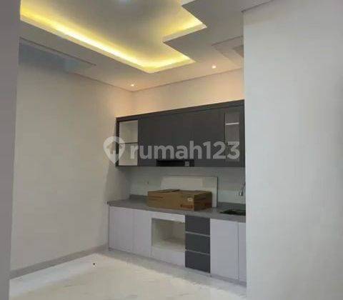 Rumah Townhouse 1 2 Milyar Jakarta 3 Lantai Dekat Tol Rsud  2