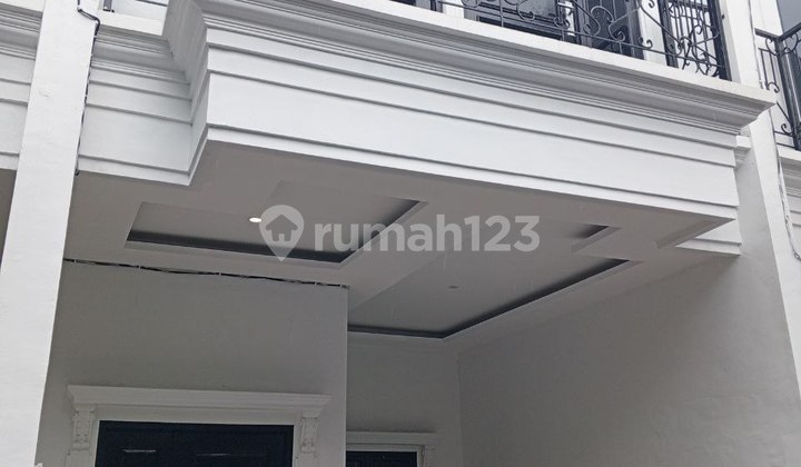 Rumah Townhouse Strategis Shm Jakarta Selatan Dekat Tol Stasiun Rumah Townhouse Strategis Shm Jakarta Selatan Dekat Tol Stasiun