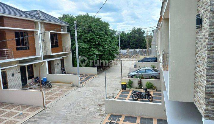 Rumah Townhouse Kota Depok Dekat Tol Stasiun Fasilitas Umum  2