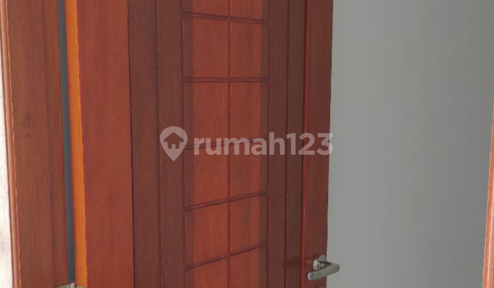 Rumah Rooftop Strategis Kota Bekasi Dekat Jakarta Tol Stasiun  2