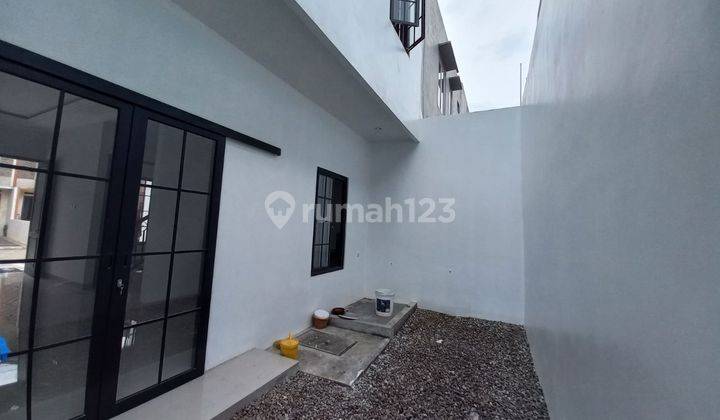 Rumah Townhouse Kota Depok Dekat Tol Stasiun Fasilitas Umum  2