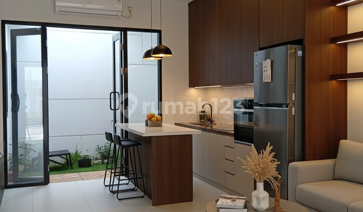 Promo Rumah Townhouse Strategis Mewah SHM Cipayung Jakarta Timur
