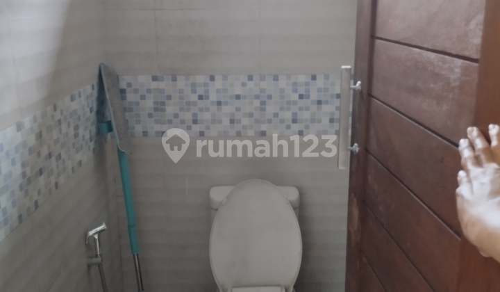 Dijual Rumah Unfurnished 2 Lantai Denpasar Timur 2
