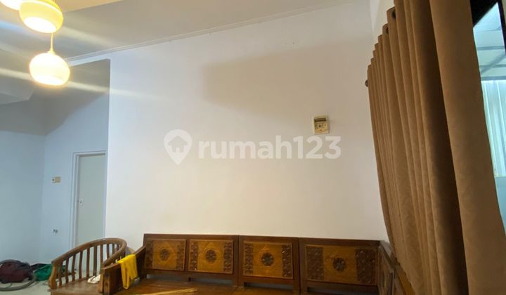 Rumah Modern 2 Lantai Siap Huni di Jimbaran, Bali 2