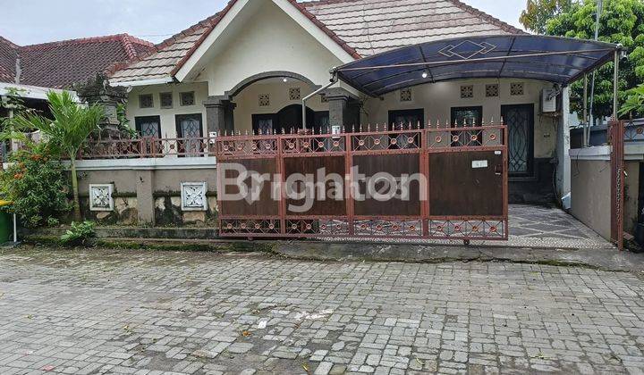 Disewakan Rumah Nyaman Full Furnish 3KT di Gatot Subroto Barat, Denpasar 1
