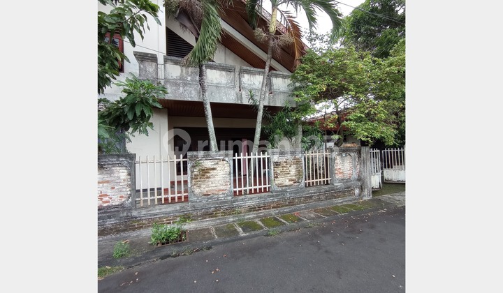 For Sale House with Land Price in Central Denpasar, Bali 2
