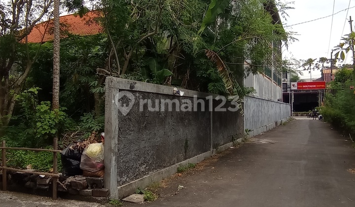 Tanah Luas 4,15 Are Cocok Untuk Villa/guesthouse Di Nusadua, Badung