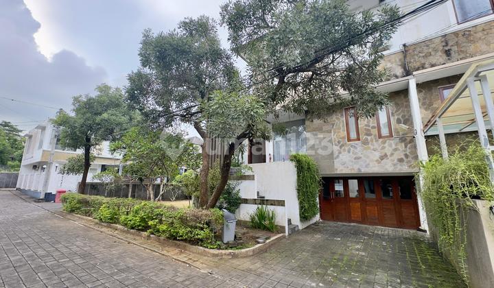 Disewakan Rumah Modern Minimalis Full Furnish di Ungasan, Bali