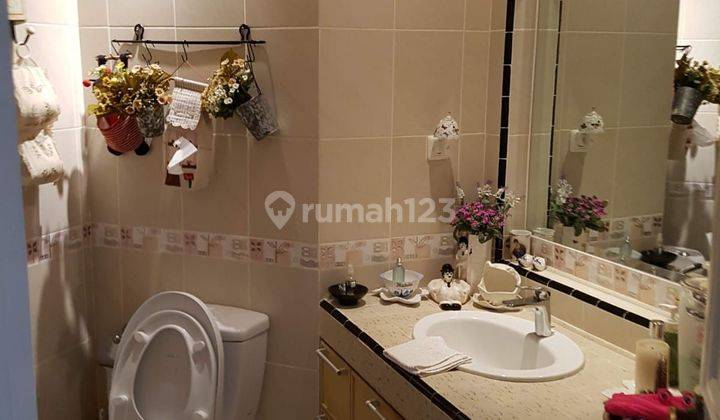kamar mandi rumah cantik taman beverly golf
