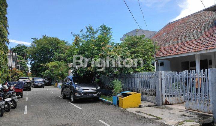 LANGKA ! RUMAH  1 LT DI TENGGILIS TENGAH SURABAYA 1