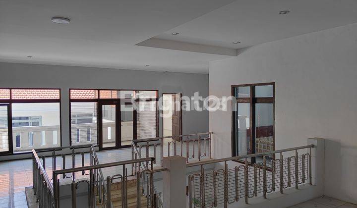 RUMAH DI RAYA DIPONEGORO LEBAR 14METER, COCOK HOTEL DAN BANK. 2