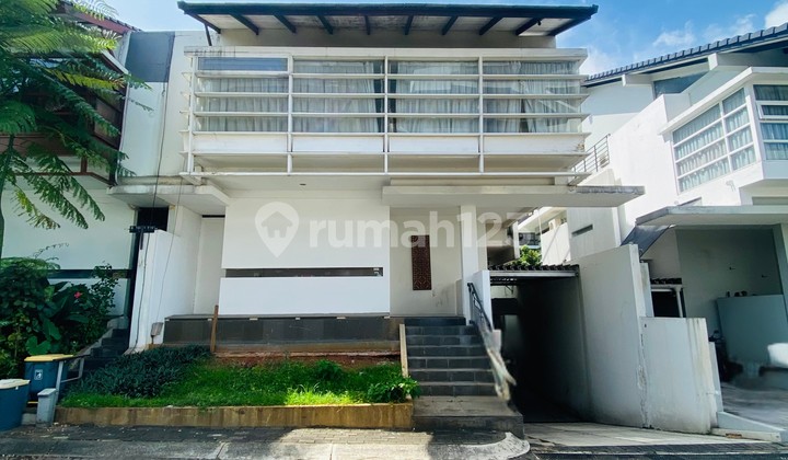 Rumah Kemang Dalam Komplek di Kemang Raya Rumah Kemang Dalam Komplek di Kemang Raya