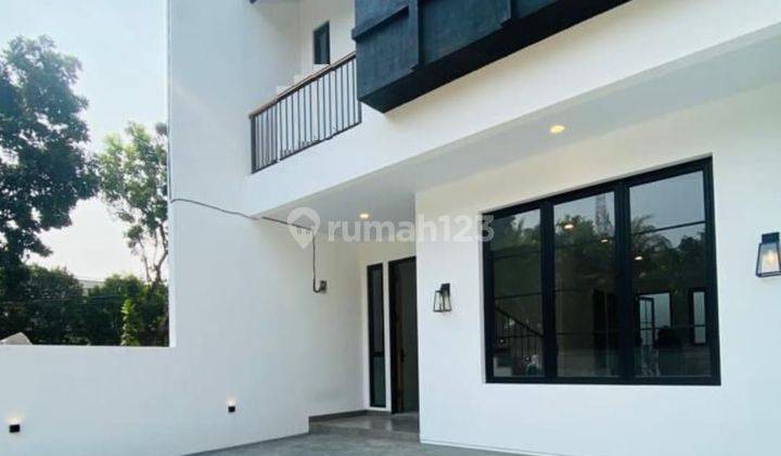  Rumah Baru Jagakarsa 3 Lantai Dalam Cluster (Brand New) 2