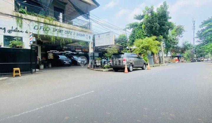 Ruang Usaha Lokasi Sangat Strategis  1