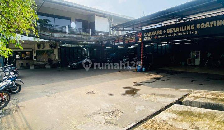 Ruang Usaha Lokasi Sangat Strategis  2