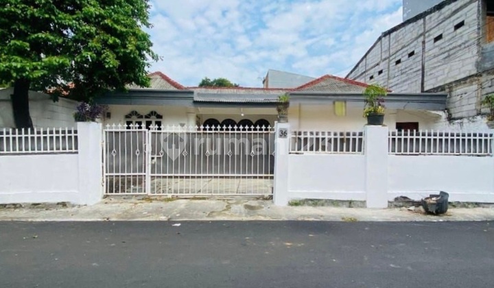 Rumah Pejaten Barat Cocok untuk Kantor atau Usaha Rumah Pejaten Barat Cocok untuk Kantor atau Usaha