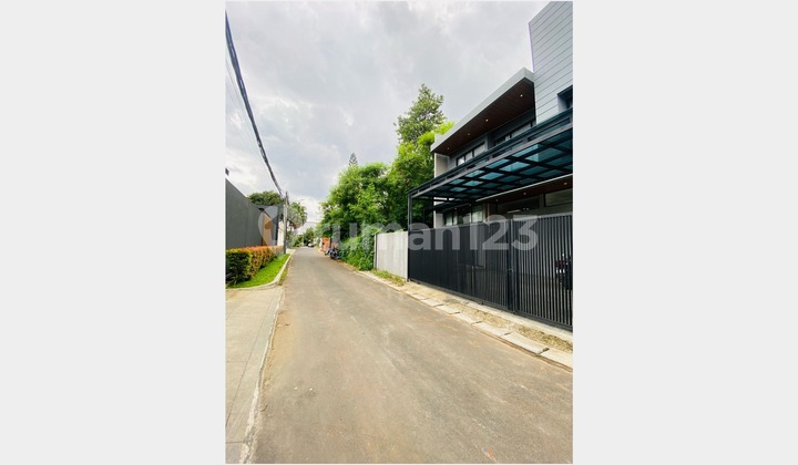 Rent House in Cilandak Can Be Used for Office 2