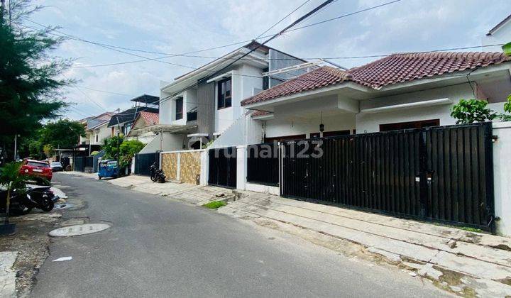 Rumah Sewa Tebet Dalam Komplek Bisa Untuk Kantor 2