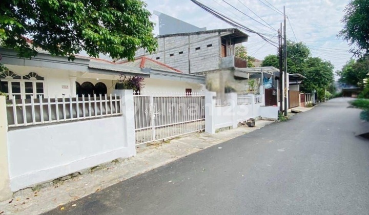 Rumah Pejaten Barat Cocok untuk Kantor atau Usaha 2